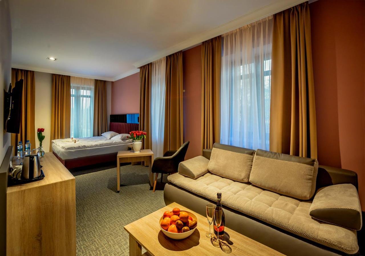 Akacja Medical Resort Ciechocinek Esterno foto